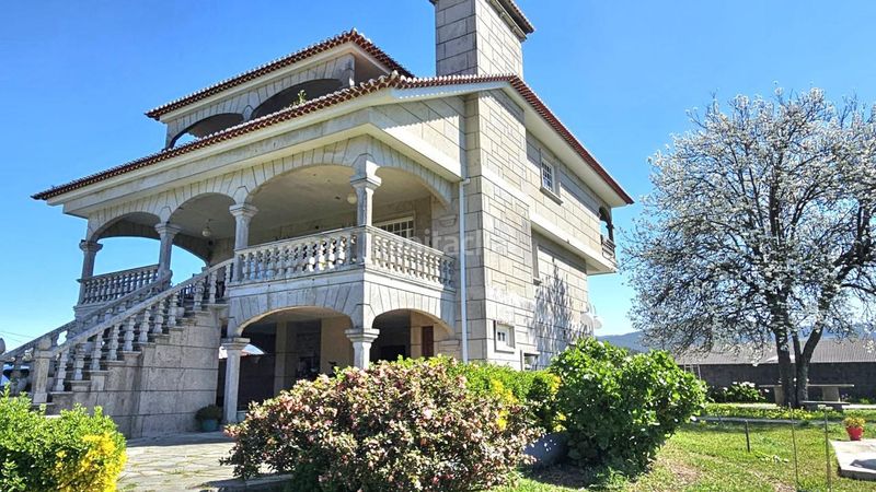 Foto 4726cf59-a74e-4df7-bd99-dc889156b091. Maison avec chauffage parking dans Mos