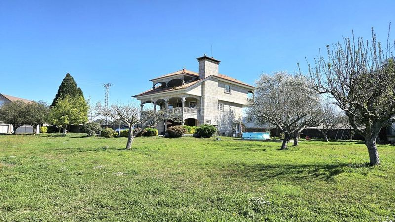 Foto 643b05c0-de11-47ce-b9b2-5214c0400246. Maison avec chauffage parking dans Mos