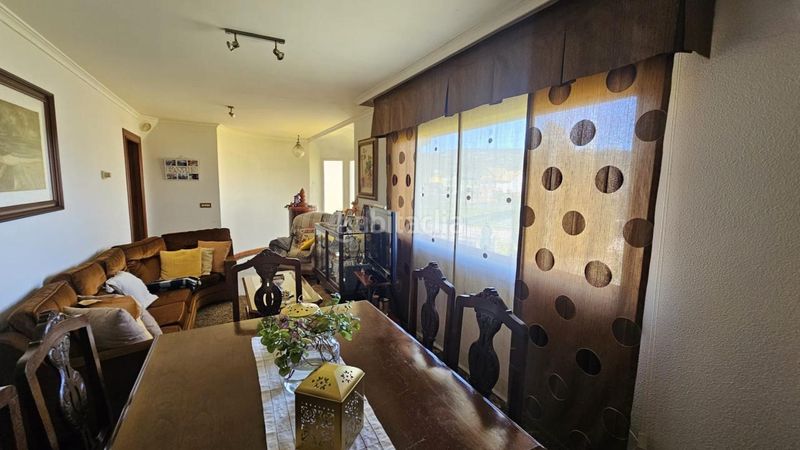 Foto ad889589-d784-4e42-973c-bcf3219b8c71. Maison avec chauffage parking dans Mos