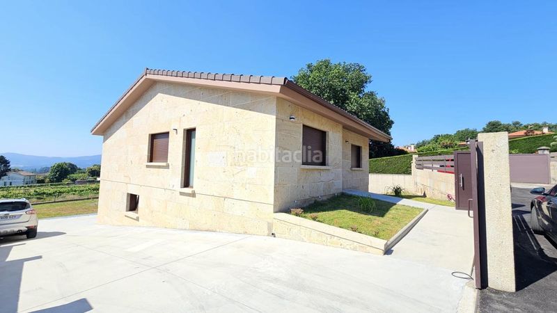 Foto c00ce966-3aca-4442-83d2-a6fc76cb1642. Chalet en Tomiño