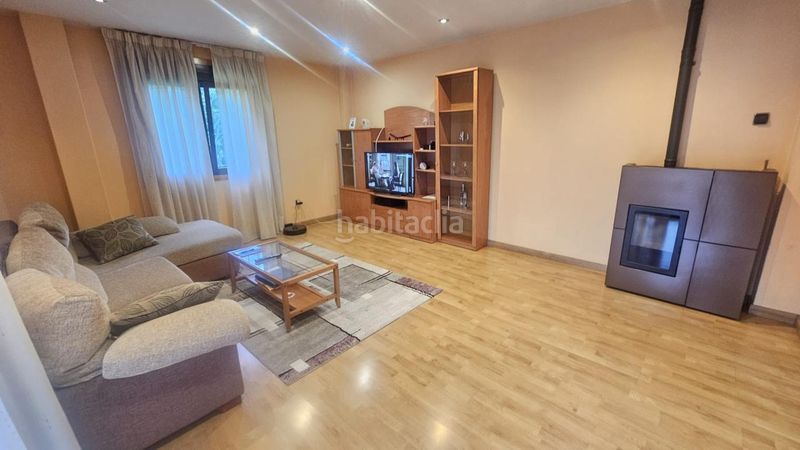 Foto 90a3e932-9ced-4b40-ae01-f201988751e5. Alquiler chalet en Mos