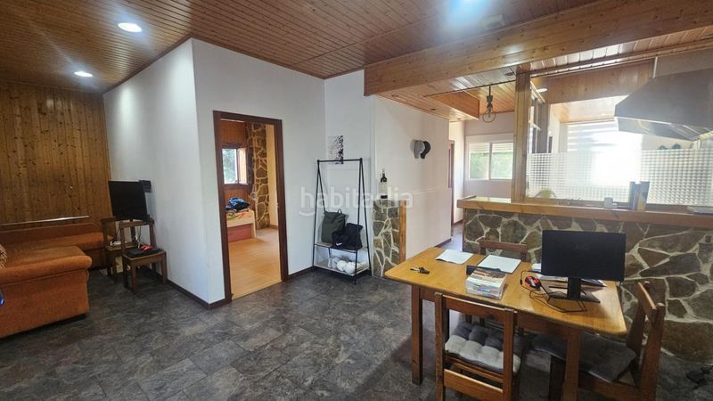 Foto 1c846c41-cc89-4901-9d36-a3898900d724. Casa amb calefacció aparcament a Mos