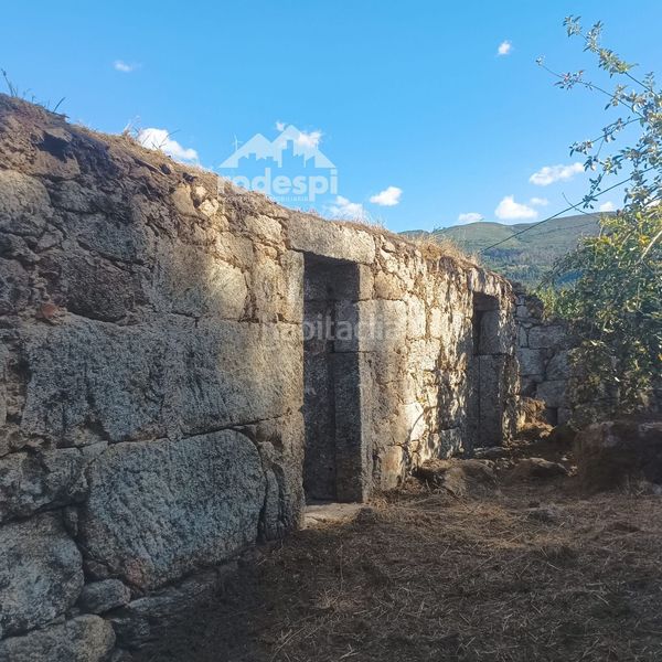 Foto 87f9d138-b319-43e5-a3c1-2c70e0f78680. Casa a Crecente