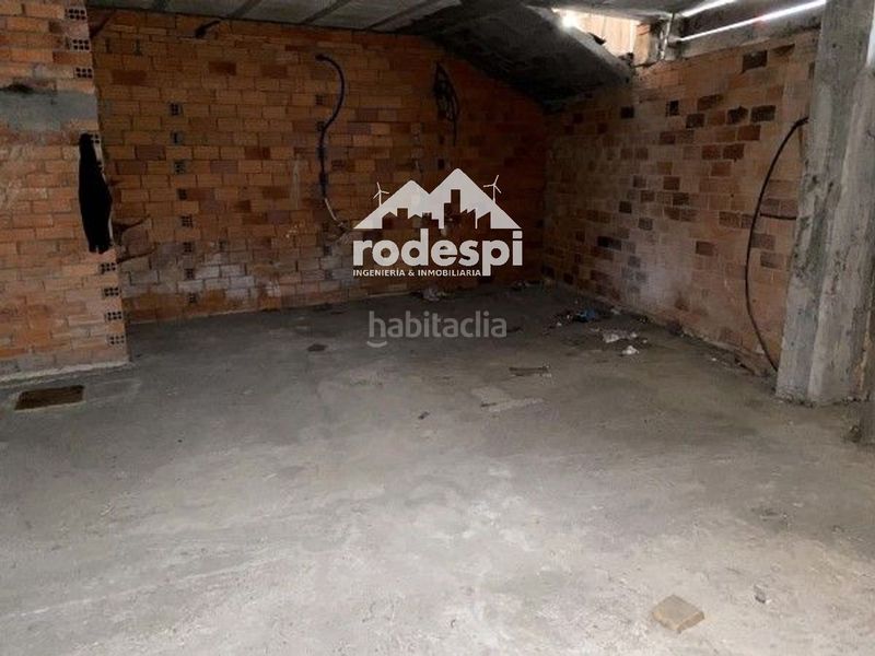 Foto 6e59b8c2-9ba1-46ce-9305-6b2eb26dbd26. Local comercial a Cañiza (A)