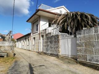 House in Ribadavia