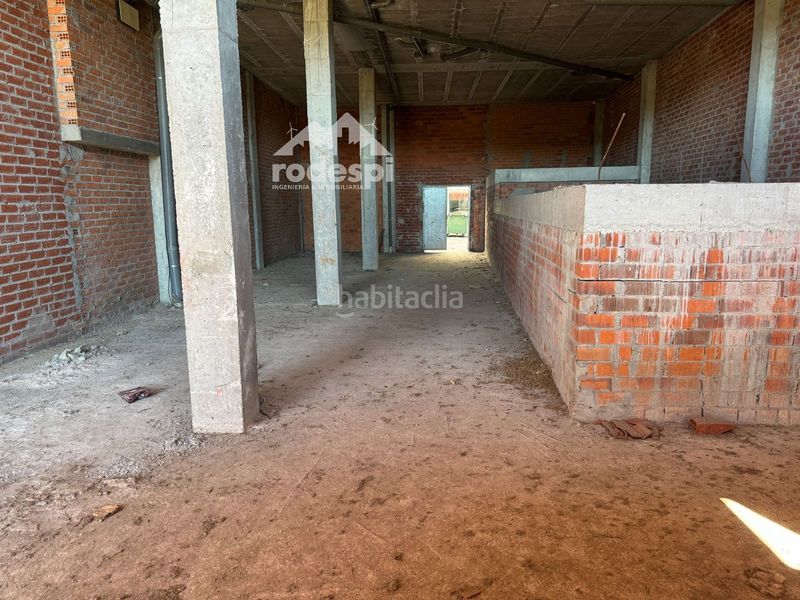 Foto c868d482-649e-4f90-8597-2ddbfe5daad0. Local comercial a Salvaterra de Miño