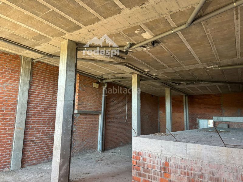 Foto d1e18b34-d3c8-4d3e-b0c9-99057da94587. Local comercial a Salvaterra de Miño