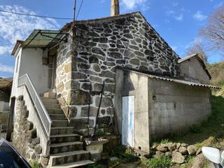 Maison à Cañiza (A). Casa próxima al casco urbano de a cañiza