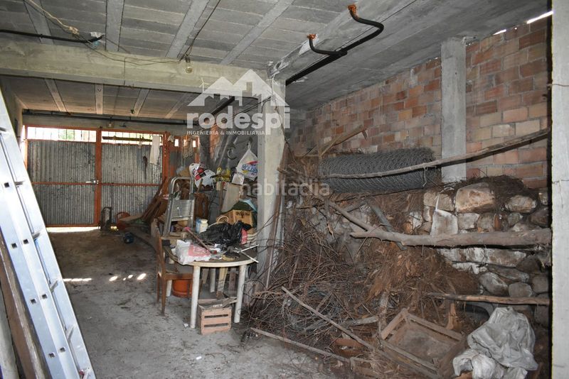 Foto 6302668a-51a3-474e-adc0-3e649bf0c0d9. Xalet amb aparcament a Arbo