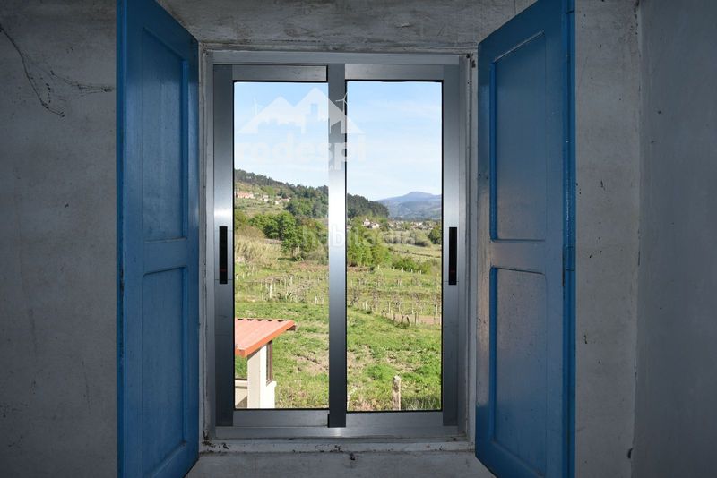 Foto e908037e-98fd-4a46-9240-5b0cf3a145d9. Xalet amb aparcament a Arbo