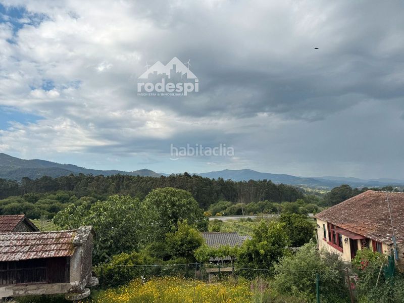 Foto adb4dafa-f09d-49d6-b162-fa79a385ab3a. Xalet amb piscina a Arbo