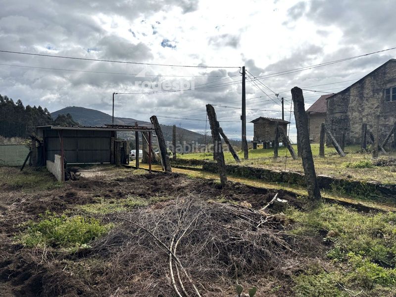 Foto a705870f-4df6-4fef-9a96-40a699664184. Casa amb calefacció aparcament a Neves (As)