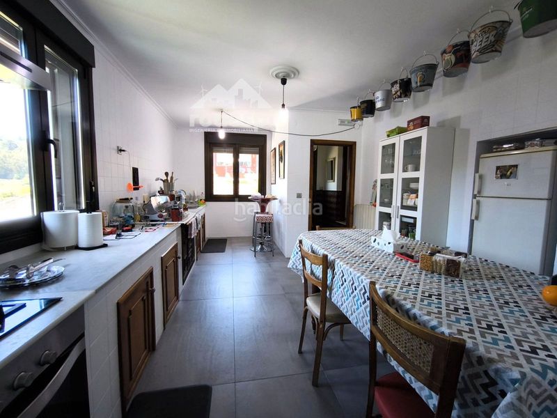 Foto 4f4ba054-a4b1-45b1-b433-96edd187ca97. Casa amb calefacció aparcament a Arbo