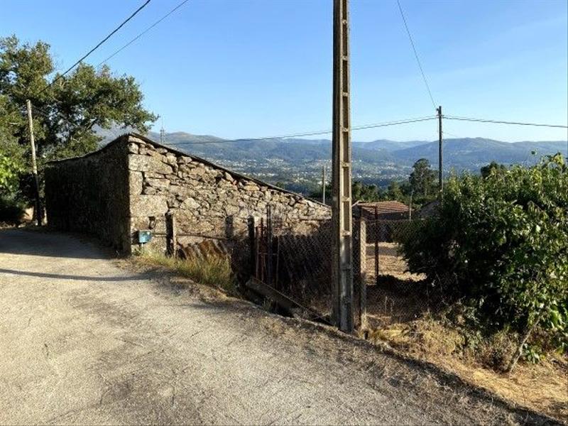 Foto 646a5470-7bf5-467d-9218-d4cda1d5d83d. Terreno residencial finca a la venta en cequeliños en Arbo