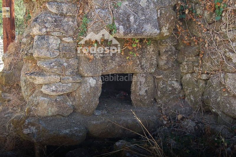 Foto 01a55fe2-047b-4ef8-95c8-c0ffedad0a94. Finca rústica a Ponteareas