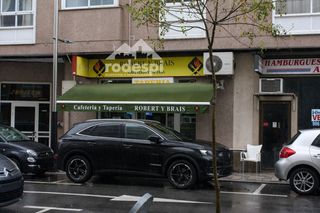 Local Comercial en Ponteareas. Venta cafeteríataperíarestaurante funcionando bien en ponteareas