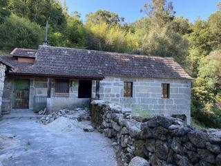 Country house in Covelo (O)