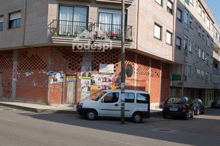 Lloguer Local Comercial a Ponteareas. En ponteareas