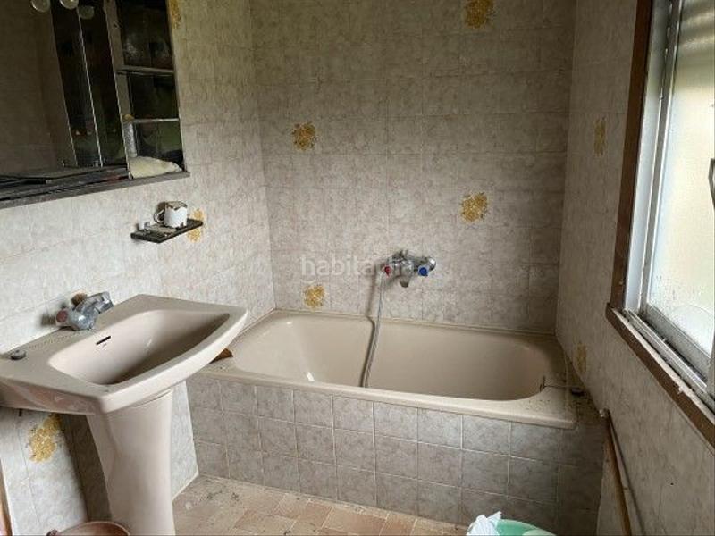 Foto 7cdc3a11-93c6-4a61-83fd-7a3f2391a06d. Casa (ref:3446) casa para restaurar en o couto, a cañiza en Cañiza (A)