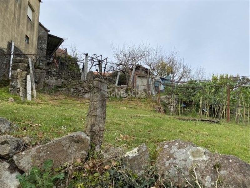 Foto bdb982a6-a15d-4dee-af40-364814806dc9. Casa (ref:3446) casa para restaurar en o couto, a cañiza en Cañiza (A)