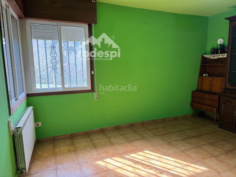 Foto e84bbb89-aa0a-429e-ac48-61a99f366530. Xalet amb calefacció aparcament a Cañiza (A)