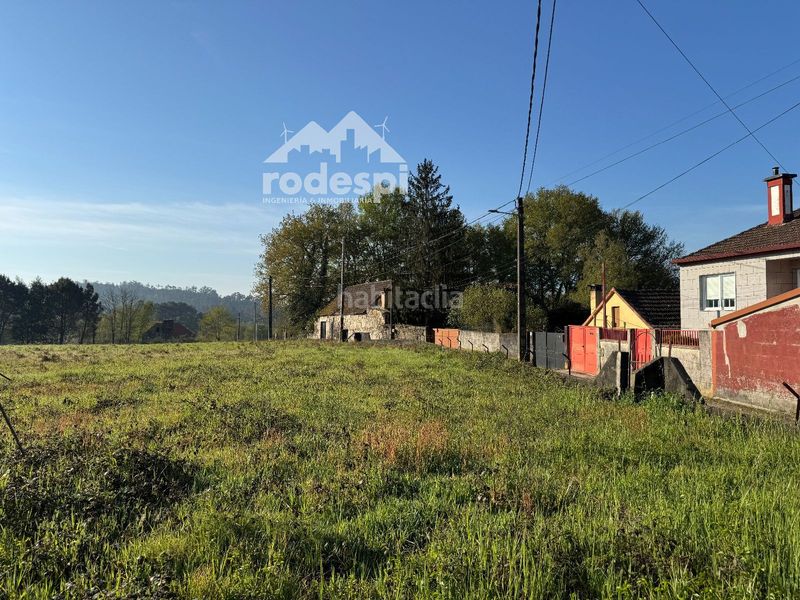 Foto dbb3e998-682e-4fd8-b173-d498e8127d63. Finca rústica a Ponteareas