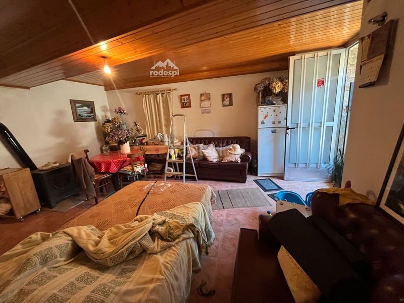 Foto 02911204-2189-41a8-8cfc-210772c23ed6. Casa a Piñor