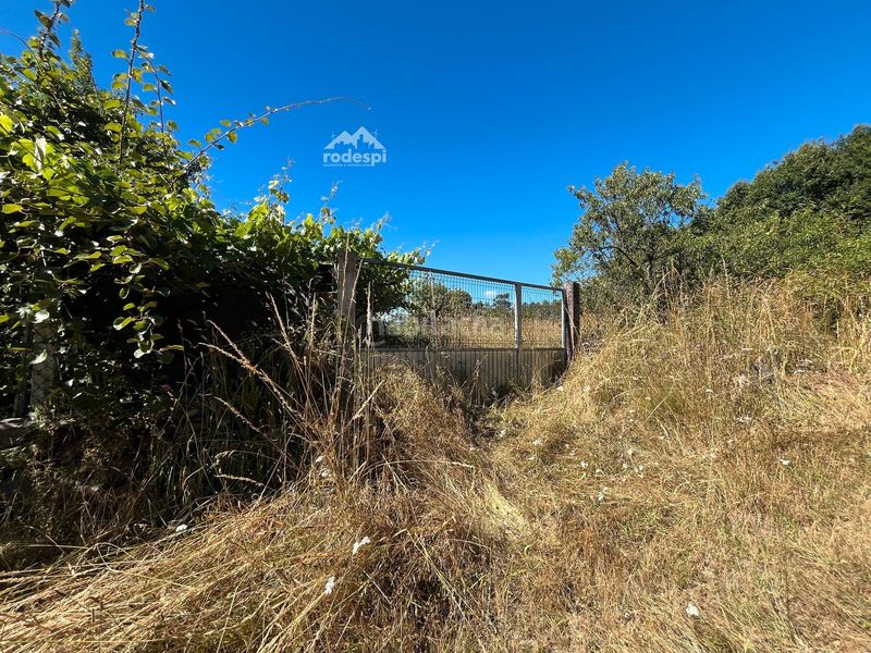 Foto fdf85c99-5386-43fa-a248-05ee32215da1. Casa a Piñor