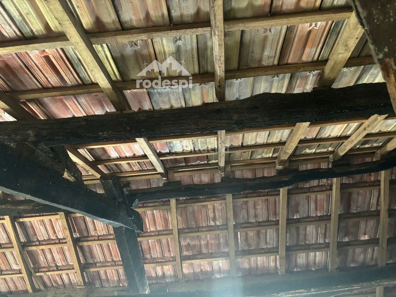 Foto 601bca3f-9e63-4965-84b2-36e0118b7b98. Casa a Arbo