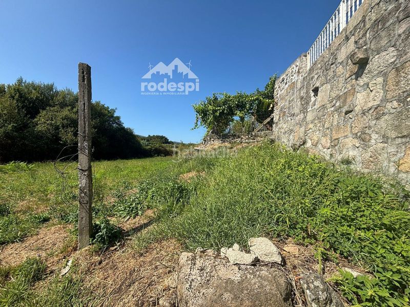 Foto 745cc0a0-7af4-46ff-a308-85ad5ddb004f. Casa a Arbo