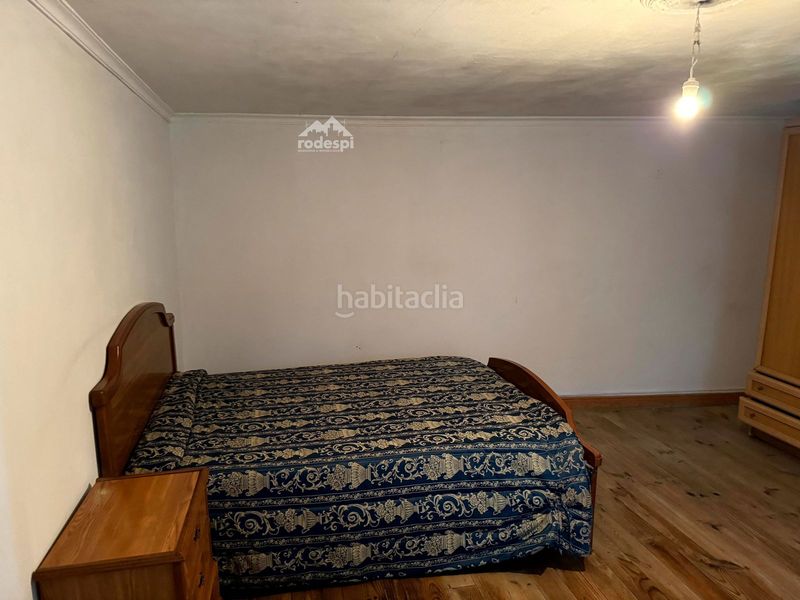 Foto 4f306fa4-f7cc-464e-a6a6-8a0381855563. Casa adossada a Cañiza (A)