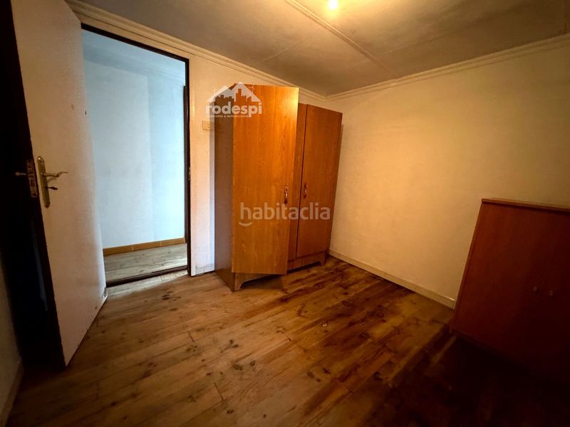 Foto 938a85a2-a6b3-40fb-8658-096b67a44271. Casa adossada a Cañiza (A)