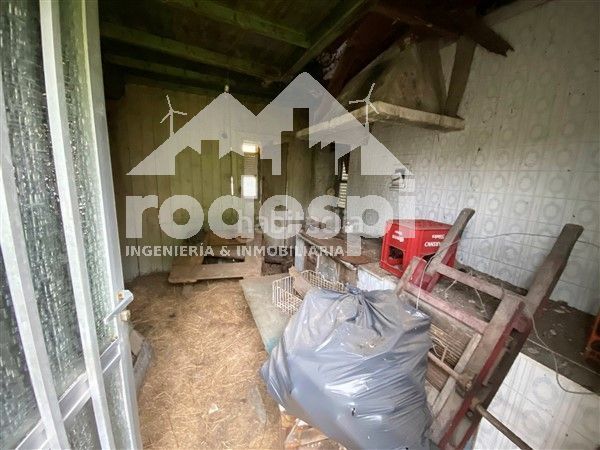 Foto 5bb7d699-3d84-4537-9317-ef730012c267. Casa adossada a Crecente