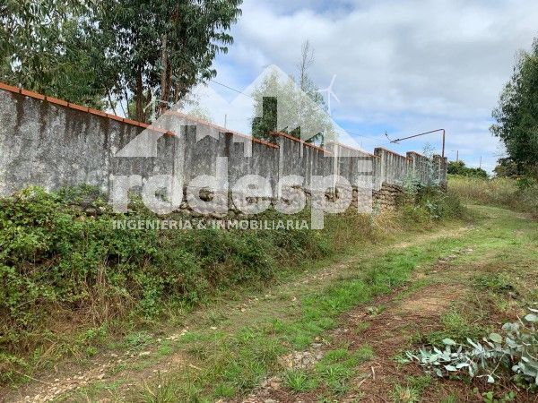 Foto e4491eab-c913-4d0b-af42-3a322b3d2493. Casa a Neves (As)