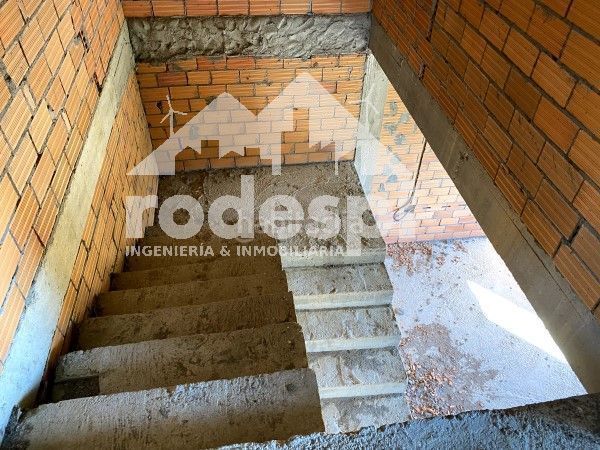 Foto 1cb5a7c8-2b79-45ba-be98-4c9725d56fd1. Casa amb aparcament a Leiro