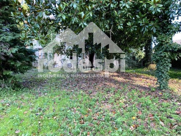 Foto 4f8d6965-14e7-4bdd-99cb-e601023e3a06. Casa a Ponteareas