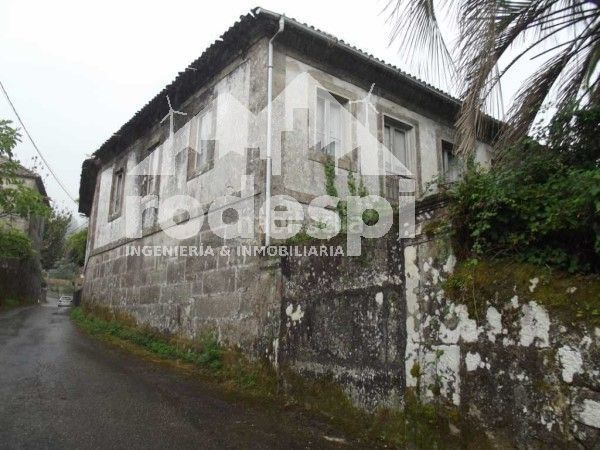 Foto 585663f3-8a14-4009-8c18-58e7f7643b29. Casa a Ponteareas