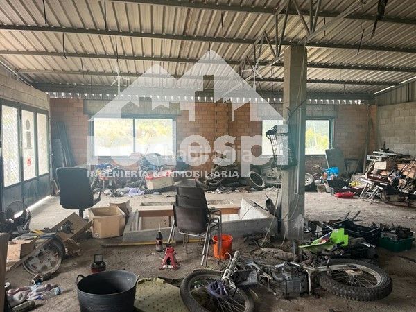 Foto 5bbf942b-ee73-4bf9-8c5a-1e94198e1179. Industrial building in Cañiza (A)