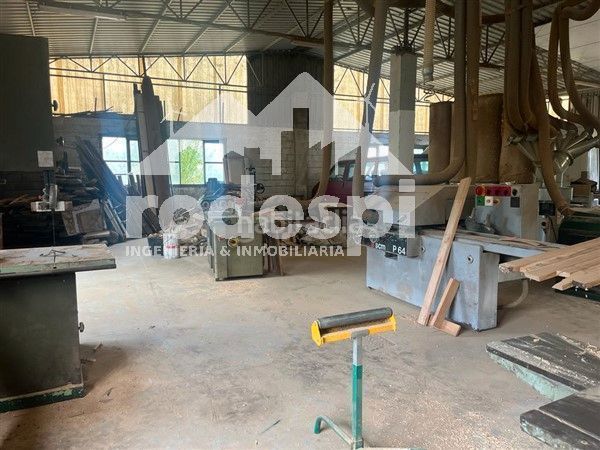 Foto cd2094bc-0378-4717-ac2d-c48989f05a01. Industrial building in Cañiza (A)