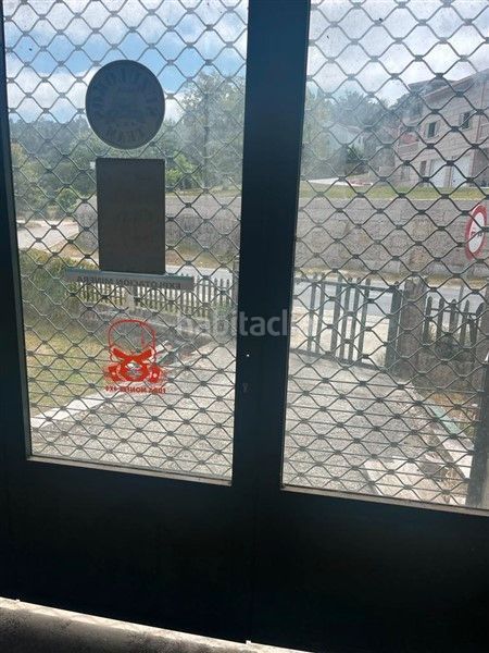 Foto f4edfb0a-4434-4081-809c-af15d2684212. Industrial building in Cañiza (A)