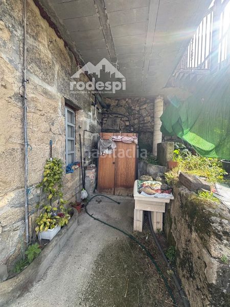 Foto 5f20a682-9655-49f8-a84c-e5452f51f362. Casa adossada amb calefacció a Neves (As)