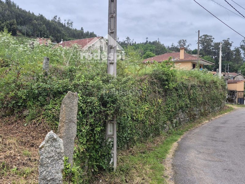 Foto 35170448-b309-4625-a2bd-f545458e6b36. Finca rústica a Ponteareas