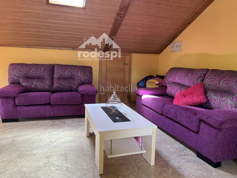 Foto 5ce3cfbd-f251-4f4e-8406-74d2bdaedc12. Casa en Melón