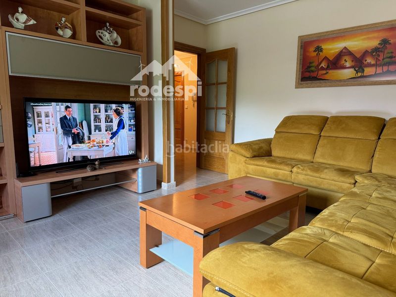 Foto e678b2cd-deb6-4f03-aa9f-c7446b8f4efe. Casa en Melón