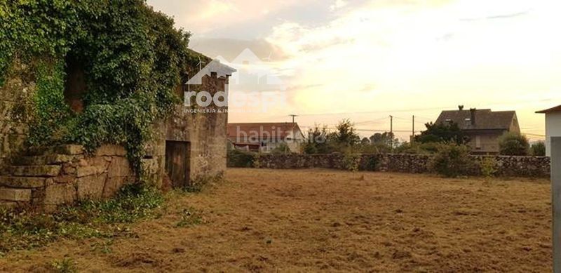 Foto 5a2243a8-d9f2-426d-b4d2-65ac9773bfb1. Finca rústica a Arbo