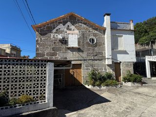 Chalet  Mestres goldar - castrelos. Casa en vigo  castrelos
