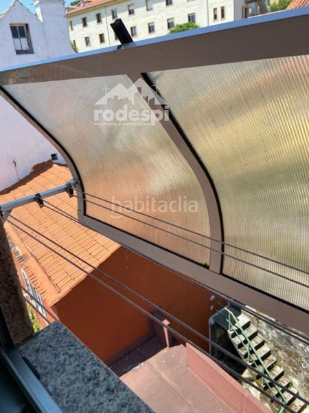 Foto 5885c985-10f7-4898-93ca-3268889bef60. Àtic amb calefacció aparcament a Cabral - Candeán Vigo