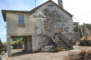 Haus  Lugar casquizos. En ponteareas