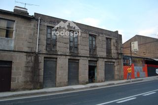 Casa adossada a Ponteareas