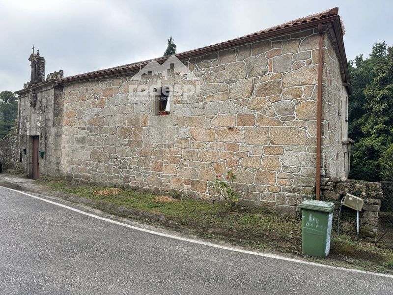 Foto 1ab0cebf-43c0-46bc-9a0f-3ea920e2bb1e. Casa adossada amb calefacció aparcament a Arbo